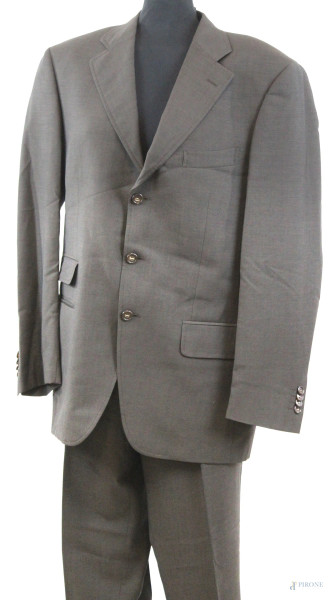 Bassetti Brothers Compendium, completo da uomo marrone, giacca ad un taschino e due tasche ed un pantalone taglia 52,  (segni di utilizzo).
