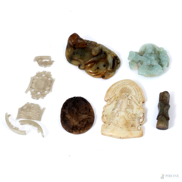 Set da bilancia orientale in legno e pietre, XX secolo, lunghezza massima cm 26 (rotture, difetti)