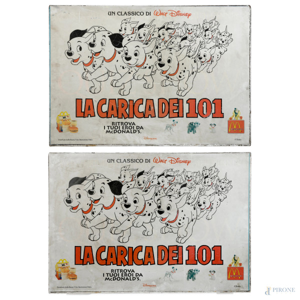 Pannello pubblicitario con struttura in metallo de "La Carica dei 101", cm 70x100 (segni di usura...