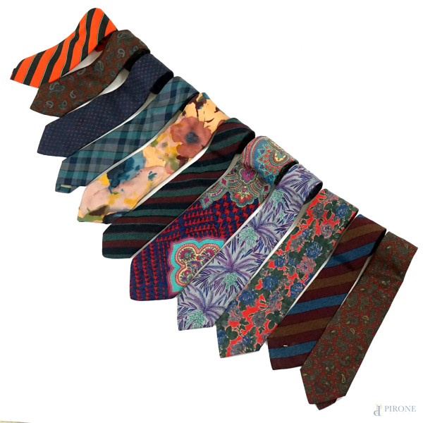 Cravatte vintage anni '70 e '80, lotto composto da 11 cravatte da uomo in seta diversi marchi