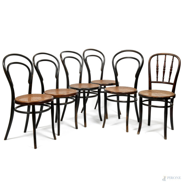 Lotto composto da cinque sedie Jacob & Joser Kohn e da una sedia non pertinente, XIX-XX secolo, cm 93x43x50,5, (segni di usura, rotture, scalfiture, difetti)
