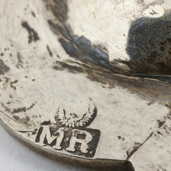 Vassoio in argento 800/000, cm 28x24, peso gr 510