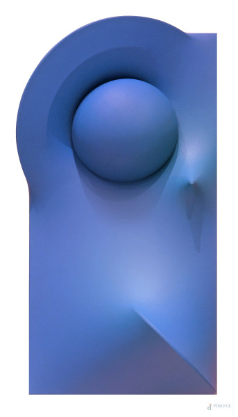 Maestro dell’Arte Spazialista, Superficie blu numero 51, 2017, vernice acrovinilica su tela estroflessa, cm 27x50, entro teca in plexiglas, firmato e datato al retro, entro cornice