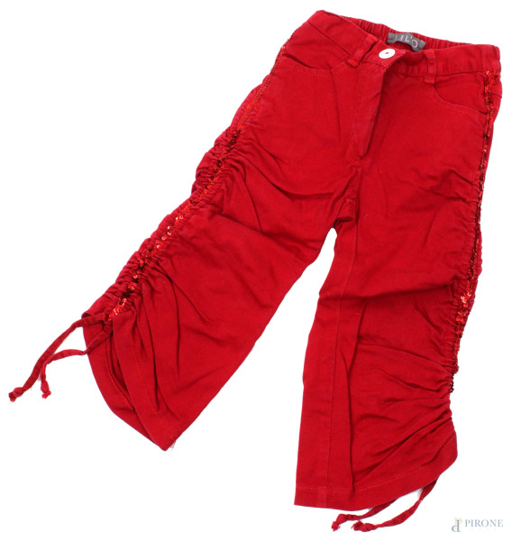 Baby L'O, pantalone da bambina rosso con coulisse e paillettes laterali,  tre tasche e chiusura con zip e bottone, taglia 2 anni.
