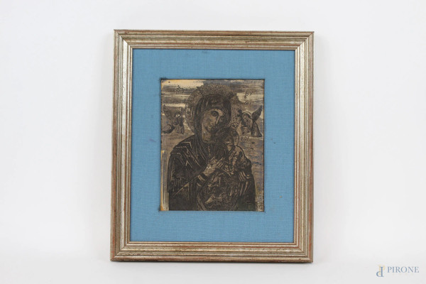 Lastra in metallo raffigurante Vergine con Bambino ed angeli, cm 22x17,5, entro cornice, (segni del tempo).