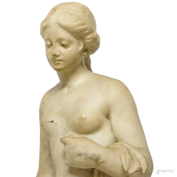 Scultura in marmo rappresentante Venere, altezza cm 52,5, prima metà del XX secolo, (segni del te...