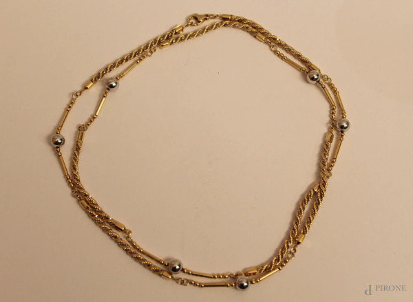 Collana con sfere in oro bianco, gr. 37,9