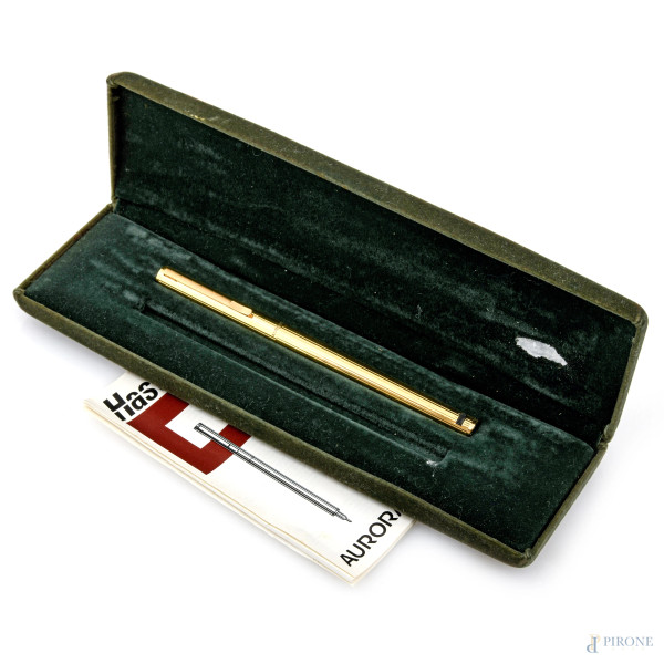 Candela consunta, olio su tela applicata su cartone entro altarino votivo in legno, inizio XX secolo,  [..]