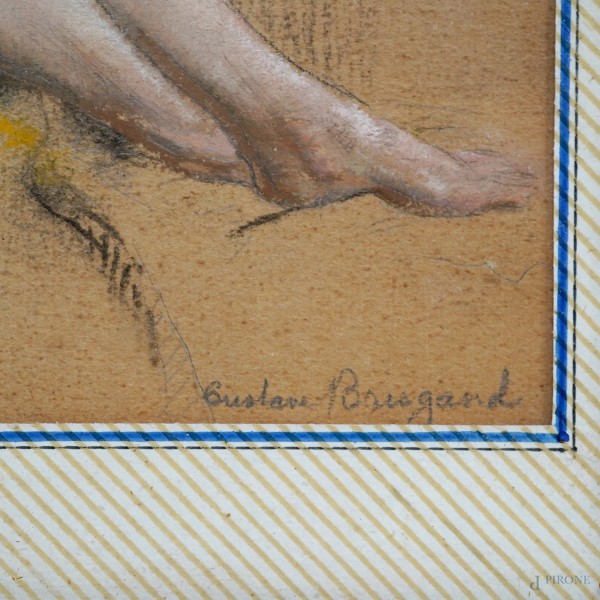 Gustav Brisgand (1867-1944), Nudo di donna distesa, tecnica mista su carta, cm 14x21,5 entro corn...