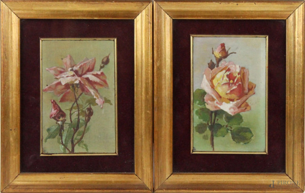 Coppia di dipinti raffiguranti fiori, olio su tavola, cm. 14x9, XX secolo, entro cornici.