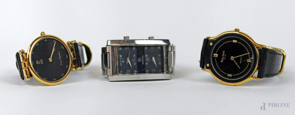 Lotto di tre orologi da polso da uomo, materiali e marche diverse, lunghezza max cm 23, (difetti, meccanismi da revisionare).