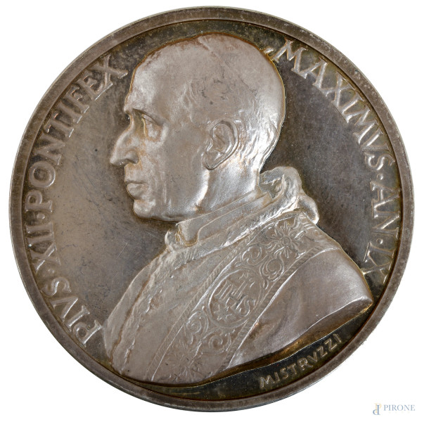 Lotto di 17 medaglie in argento annuali e straordinarie di papa Pio XII, anni II, III, IV, V, VI,...