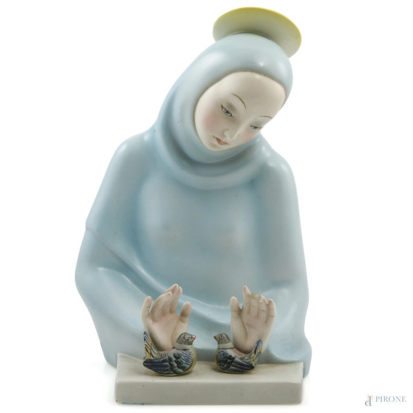 Madonna, scultura in ceramica Lenci, XX secolo, altezza cm 28, firmata alla base, (segni di usura, sbeccature, rotture, mancanze, difetti)