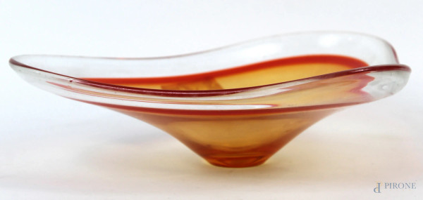 Centrotavola in vetro sommerso nei toni dell&#39;arancio, altezza cm. 9, diametro max. 32,5