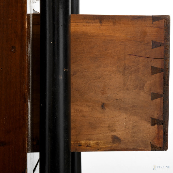 Secretaire in mogano Impero a tre cassetti al fronte, XIX secolo, (sportello a ribalta mancante, ...