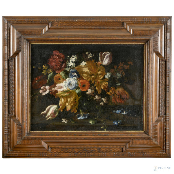 Coppia di dipinti raffiguranti nature morte, XVIII secolo, olio su tela, cm 45x58, entro cornice,...
