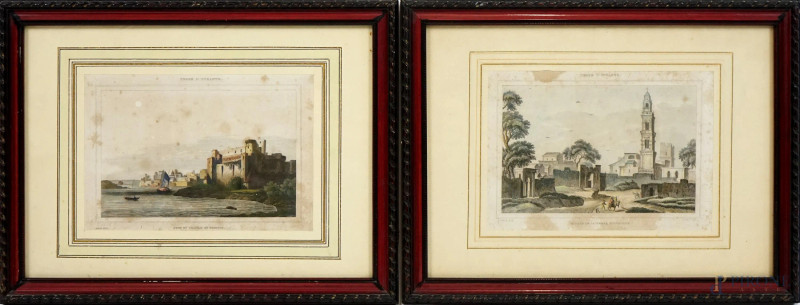 Lotto composto da due antiche stampe francesi raffiguranti "Village de la Terre d'Otrante" e "Port et chateau de Brindes", cm 15x22, entro cornici, (macchie)  - Asta ASTA DI ANTIQUARIATO E ARTE MODERNA - Aste Pirone