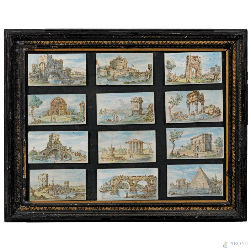 12 opere a tecnica mista raffiguranti monumenti di Roma entro unica cornice, XIX secolo, cm 8,5x15,5 cad., cm 41x55 ingombro totale  - Asta ASTA A TEMPO | PICTA MANENT - Aste Pirone