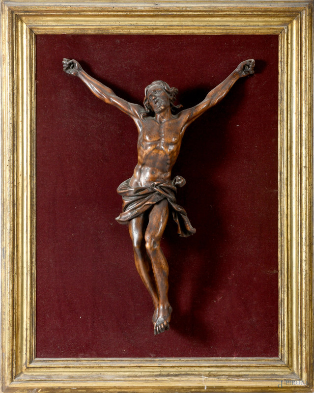 Cristo, XIX secolo, scultura in legno applicata su velluto, cm 57x38 entro cornice, (usura del tempo, tarli)  - Asta ASTA A TEMPO | IMAGO - Aste Pirone