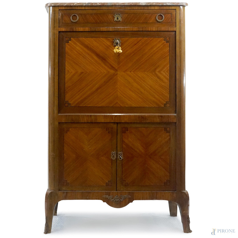 Secretaire in legno impiallacciato,  XX secolo, con piano in marmo, fronte ad un cassetto e tre sportelli di cui uno a calatoia celante vano a giorno e cassettino, piedi mossi, cm h 145,5x93,5x36, (difetti)  - Asta ASTA A TEMPO DI ANTIQUARIATO E ARTE MODERNA - Aste Pirone