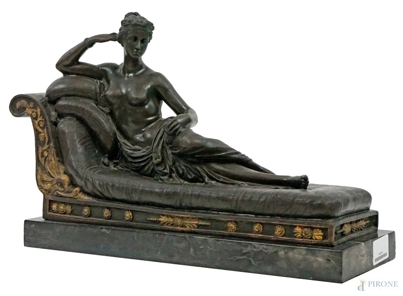 Da Antonio Canova (1757-1822), Paolina Borghese, scultura in bronzo, cm 32x46x16, base in marmo.  - Asta II TORNATA DI ASTA DI ARTE MODERNA E ANTIQUARIATO - Aste Pirone