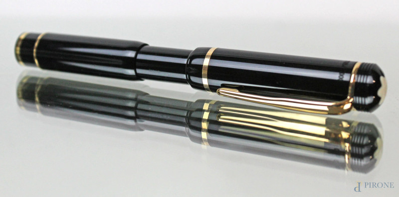 Montblanc, Anniversary Edition 1906-2006, penna a sfera in resina nera, n. serie individuale 17185/30000, lunghezza cm 12,5, entro cofanetto originale.  - Asta Asta a Tempo di Antiquariato e Arte Moderna - Aste Pirone