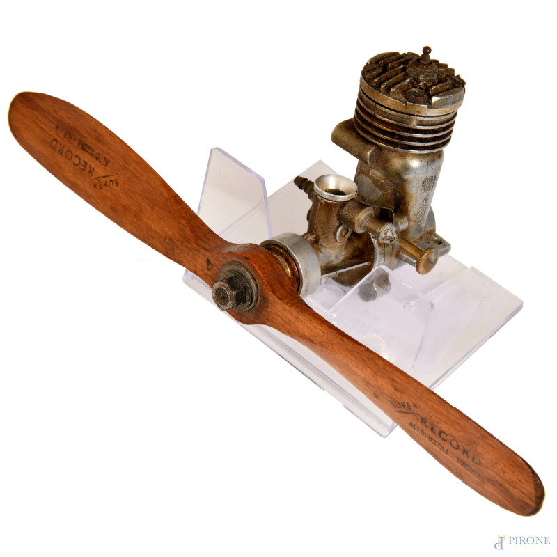 Motore a scoppio di aeromodello con elica Super Record Aeropiccola Torino, cm 4x21x8 (da revisionare)  - Asta  ASTA A TEMPO | VARIÆ - Aste Pirone