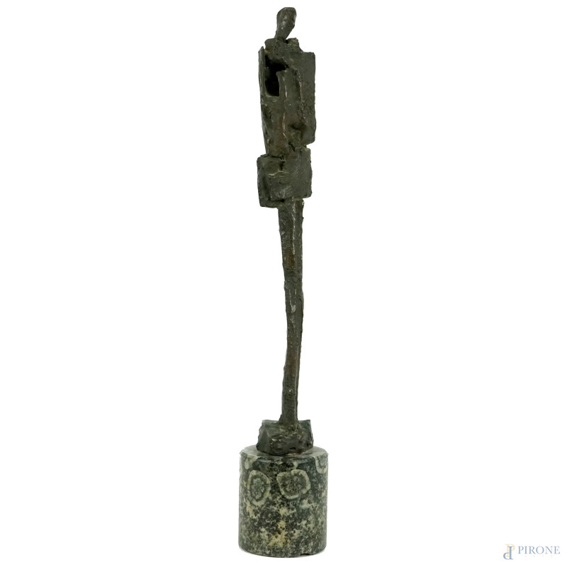 Senza titolo, scultura in bronzo brunito, cm h 35,5, firmato Giunta, base in marmo  - Asta II TORNATA DI ASTA DI ARTE MODERNA E ANTIQUARIATO - Aste Pirone