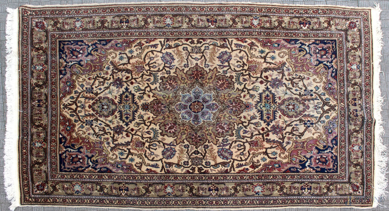 Tappeto Lahore, cm 223x148, (difetti)  - Asta SECONDA TORNATA D' ASTA A TEMPO DI FINE STAGIONE - Aste Pirone