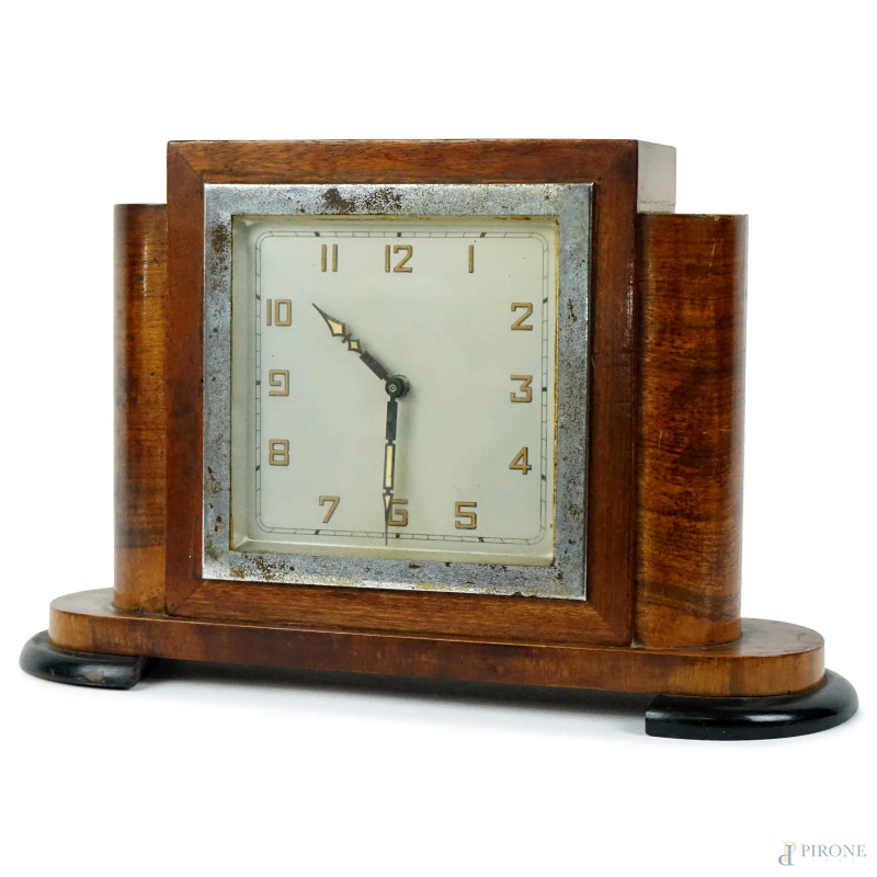 Orologio da tavolo art déco, cassa in legno, quadrante a numeri arabi, cm h 17x26x9, XX secolo, (segni del tempo, meccanismo da revisionare).  - Asta I TORNATA DI ASTA A TEMPO DI ARTE MODERNA E ANTIQUARIATO - Aste Pirone