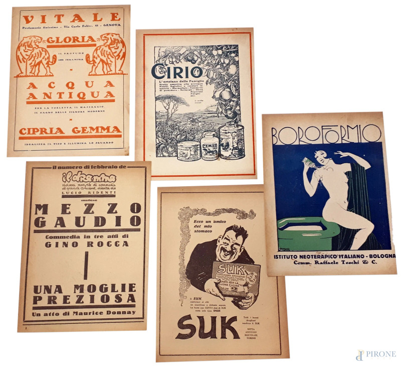 Lotto composto da cinque locandine dei primi del Novecento con stampa fronte e retro di pubblicità d’epoca, ciascuna circa cm 24x18  - Asta ASTA DI ARTE MODERNA, CONTEMPORANEA E VINTAGE - Aste Pirone