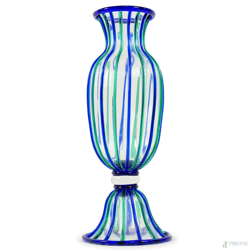 Archimede Seguso, Vaso in vetro di Murano con decori a spirale nei toni del verde e del blu, cm h 61  - Asta II TORNATA DI ASTA DI ARTE MODERNA E ANTIQUARIATO - Aste Pirone