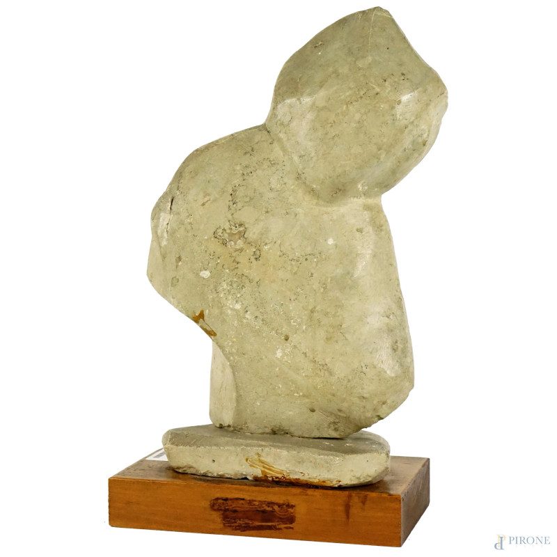 Senza titolo, scultura in marmo, cm h 30, XX secolo, base in legno, (lievi difetti)  - Asta I TORNATA DI ASTA A TEMPO DI ARTE MODERNA E ANTIQUARIATO - Aste Pirone