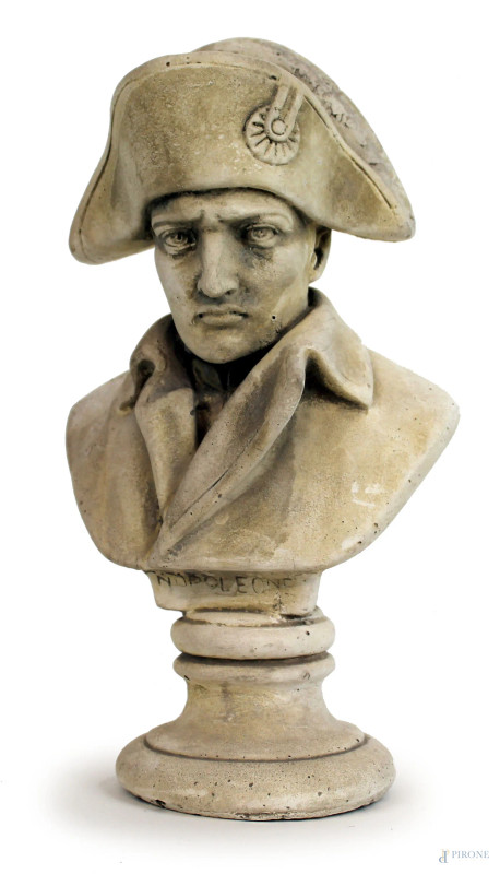 Busto di Napoleone, scultura in polvere di marmo, cm h 28, XX secolo.  - Asta ASTA DI ARTE MODERNA E ANTIQUARIATO - Aste Pirone