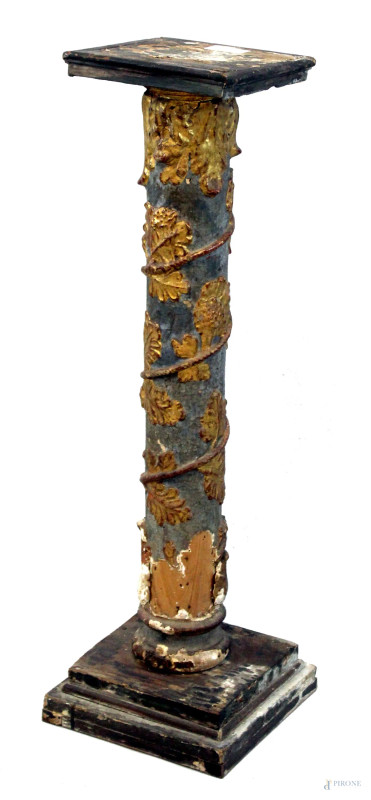 Colonna in legno scolpito, dorato e laccato, fusto intagliato a motivi fogliacei, XIX secolo, cm h 95,5, (difetti)  - Asta SECONDA TORNATA D' ASTA A TEMPO DI FINE STAGIONE - Aste Pirone