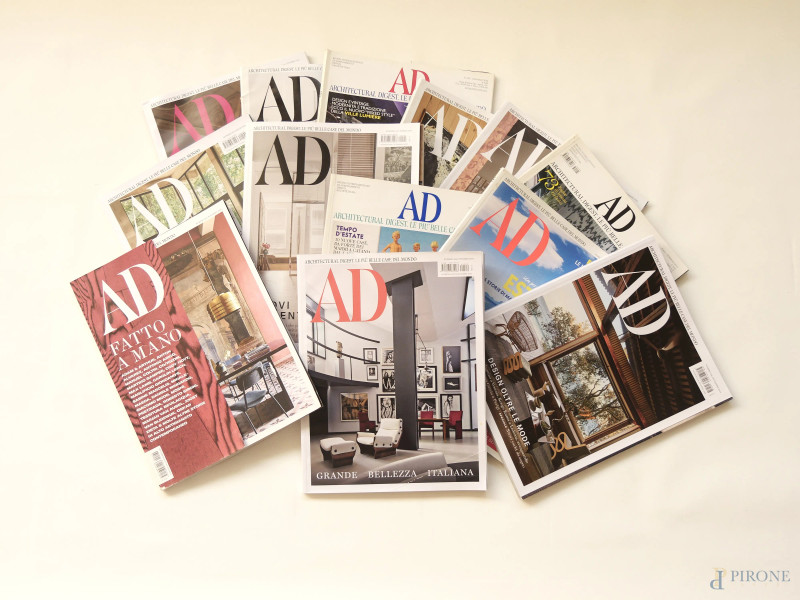 Lotto di 12 numeri della rivista AD  - Asta  ASTA A TEMPO | VARIÆ - Aste Pirone