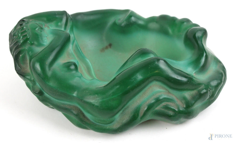 Figura di donna sdraiata in malachite, altezza cm. 7x20x14, XX secolo.  - Asta SECONDA TORNATA D' ASTA A TEMPO DI FINE STAGIONE - Aste Pirone